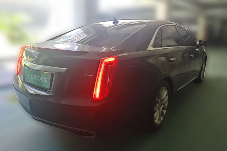 Used Cadillac XTS 2014 28T Comfort Version Rear Right 45 Deg