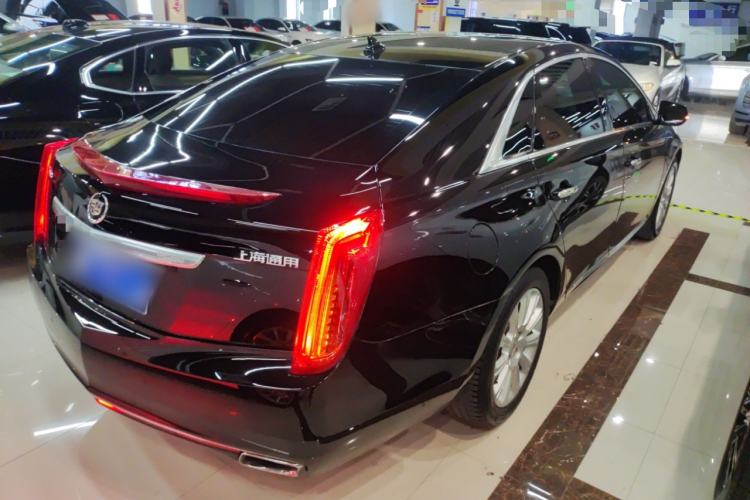 Used Cadillac XTS 2014 28T Comfort Version Rear Right 45 Deg
