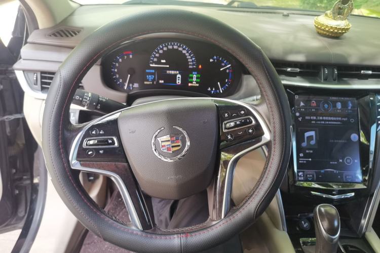 Used Cadillac XTS 2014 28T Comfort Version Steering Wheel