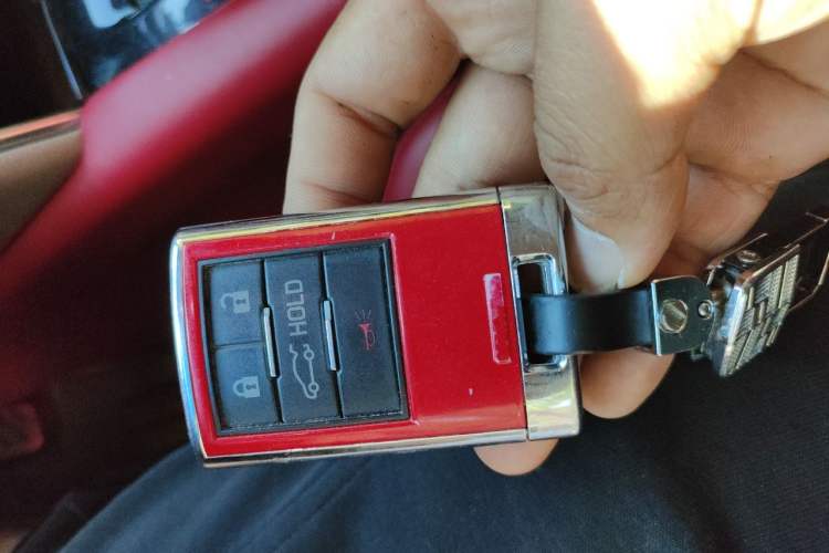 Used Cadillac XTS 2014 28T Comfort Version Vehicle Key