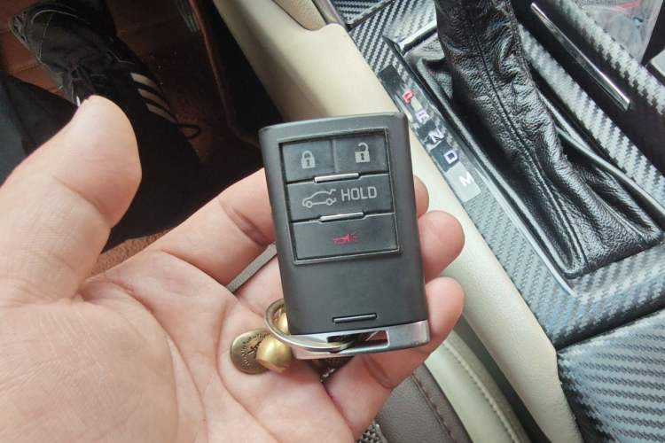 Used Cadillac XTS 2014 28T Comfort Version Vehicle Key