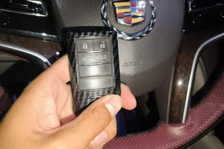 Used Cadillac XTS 2014 28T Comfort Version Vehicle Key