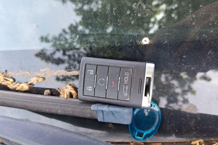 Used Cadillac XTS 2014 28T Comfort Version Vehicle Key
