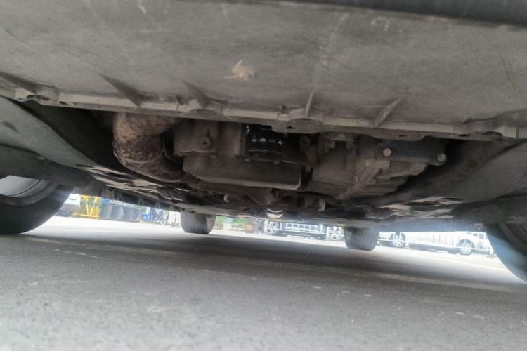 Used Cadillac XTS 2014 28T Comfort Version Chassis Front
