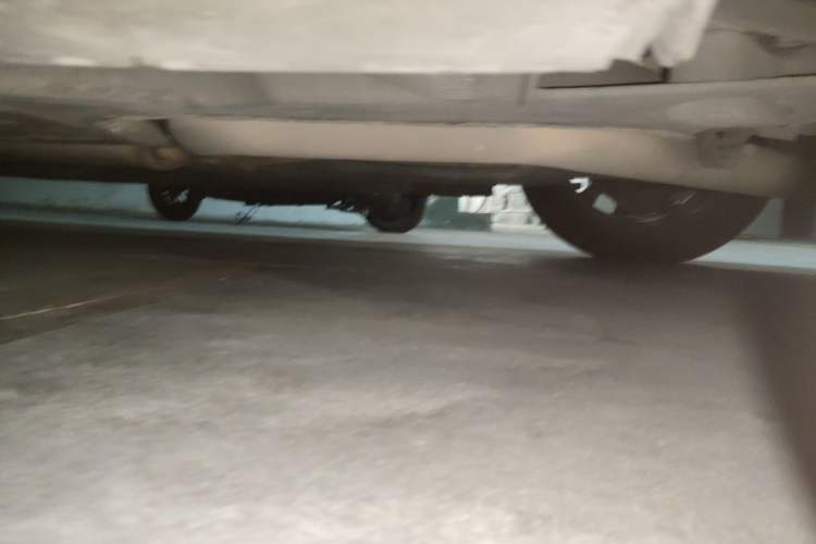 Used Cadillac XTS 2014 28T Luxury Model Chassis Rear Left