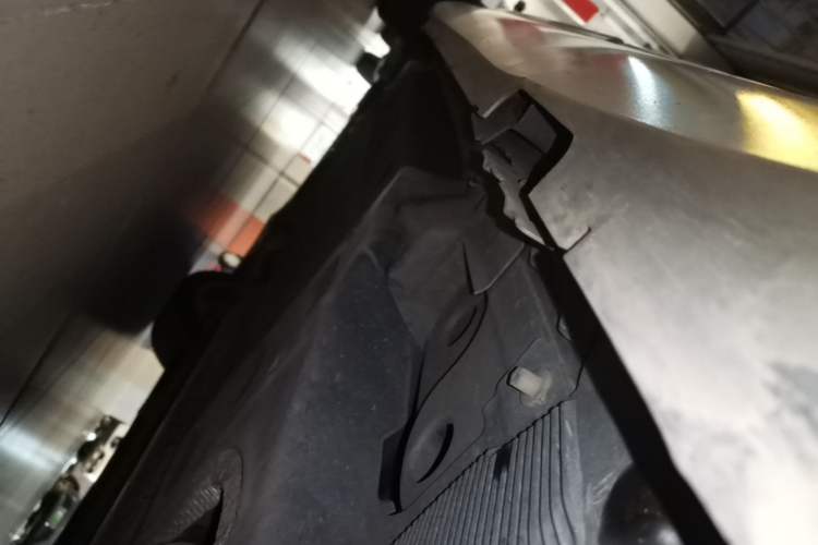 Used Cadillac XTS 2014 28T Elite Edition Chassis Rear Left