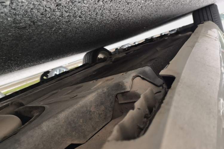 Used Cadillac XTS 2014 28T Platinum Edition Chassis Rear Left