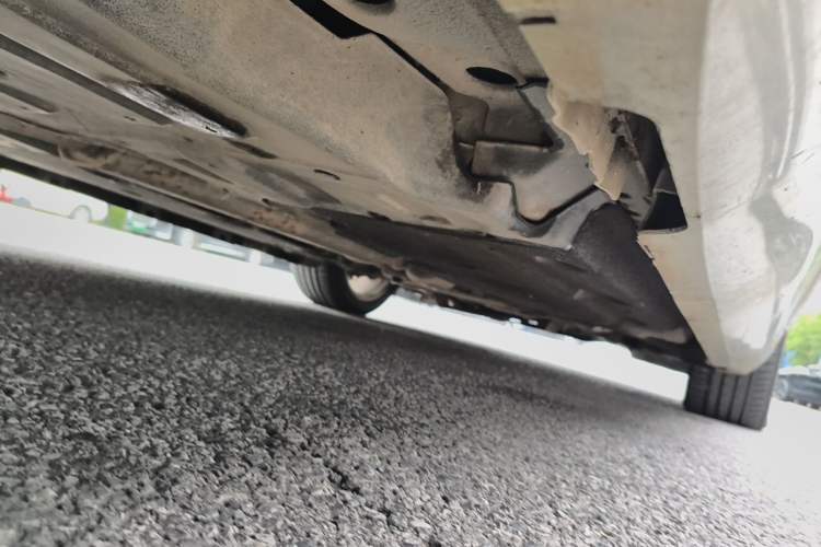 Used Cadillac XTS 2014 28T Platinum Edition Chassis Rear Right