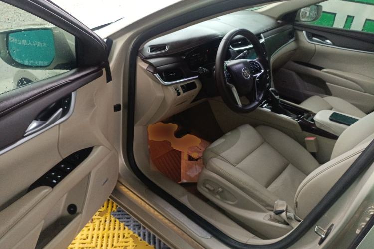Used Cadillac XTS 2014 28T Comfort Version Driver Seat