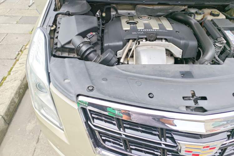 Used Cadillac XTS 2014 28T Elite Edition Engine Bay Right