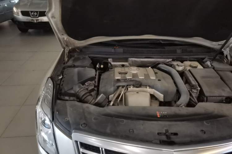 Used Cadillac XTS 2014 28T Elite Edition Engine Bay Right