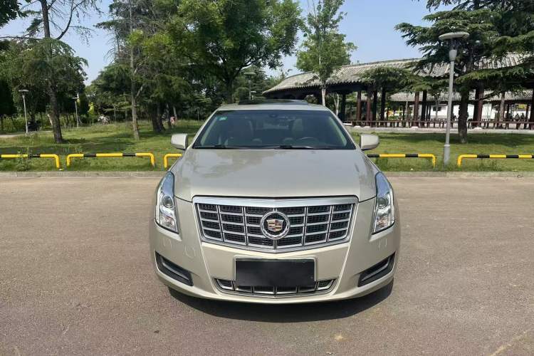 Used Cadillac XTS 2014 28T Comfort Version Exterior 5