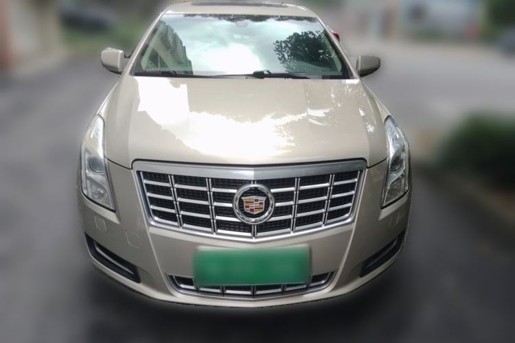 Used Cadillac XTS 2014 28T Comfort Version Front