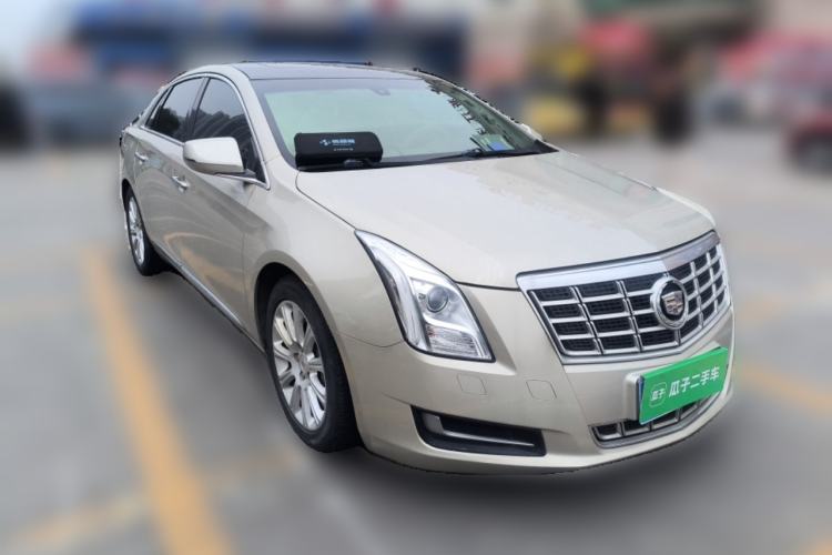 Used Cadillac XTS 2014 28T Comfort Version Front Right 45 Deg