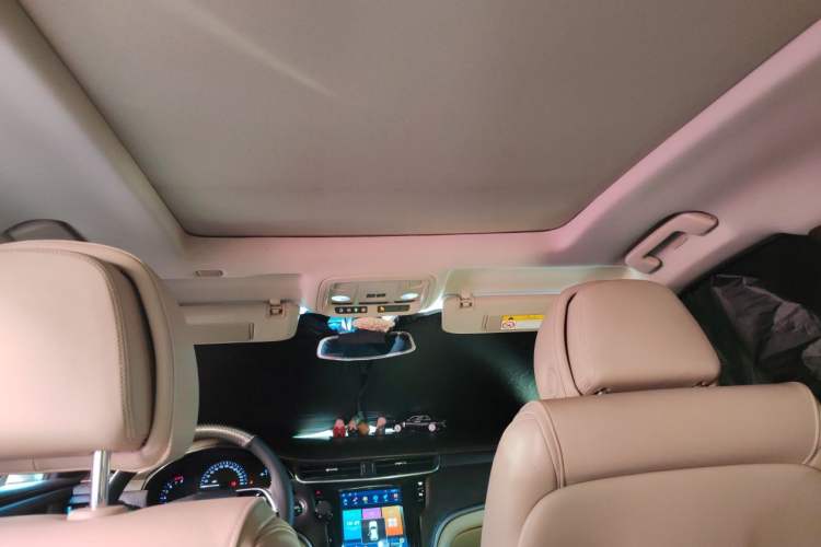Used Cadillac XTS 2014 28T Comfort Version Headliner
