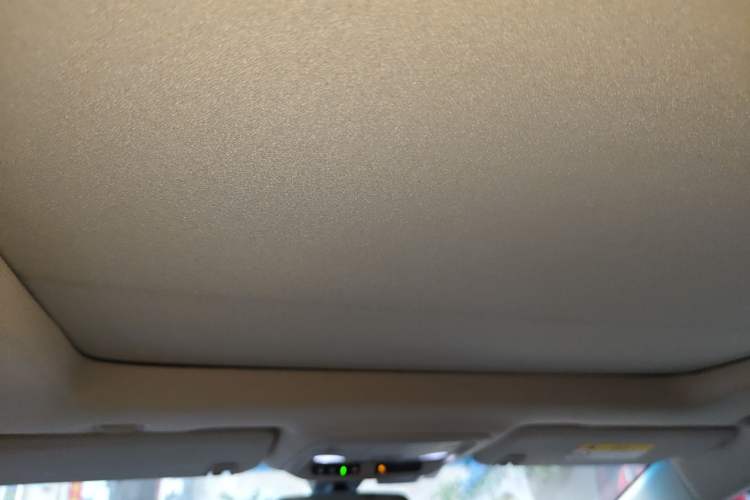 Used Cadillac XTS 2014 28T Comfort Version Headliner