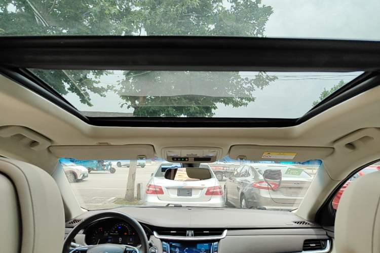 Used Cadillac XTS 2014 28T Comfort Version Headliner