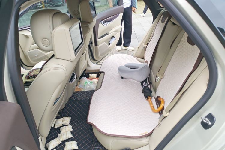 Used Cadillac XTS 2014 28T Elite Edition Left Rear Seat