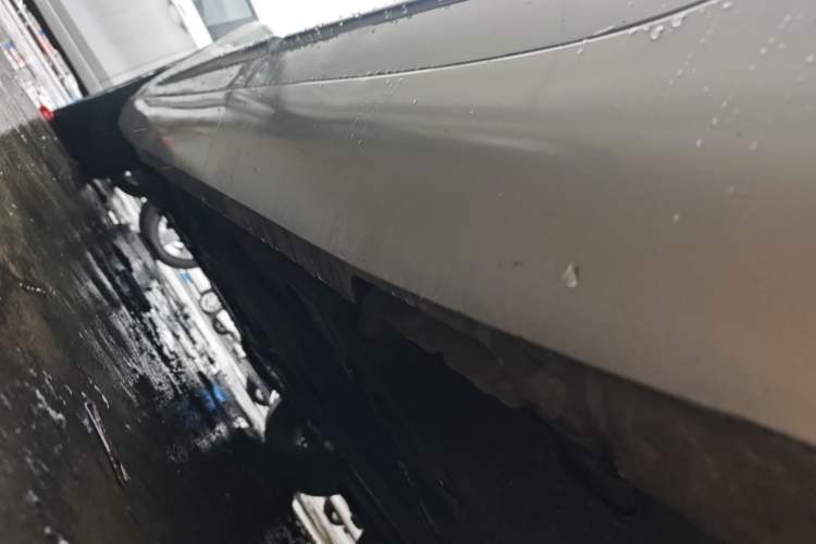 Used Cadillac XTS 2014 28T Comfort Version Left Side Sill