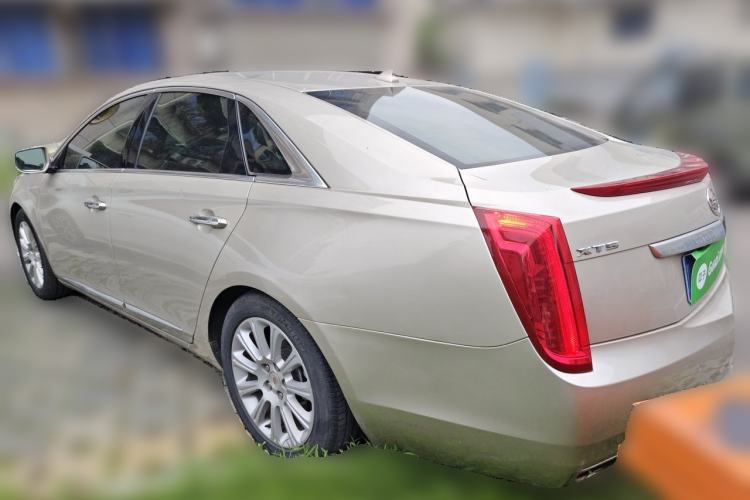 Used Cadillac XTS 2014 28T Comfort Version Rear Left 45 Deg
