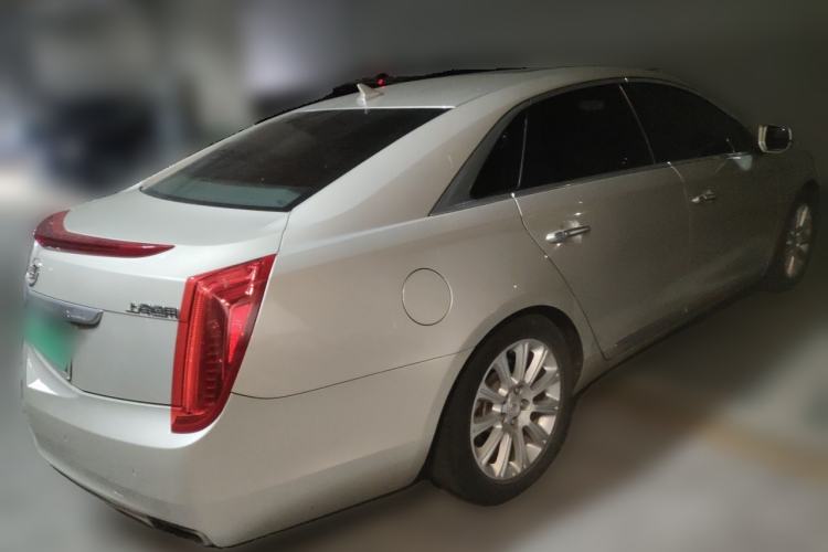 Used Cadillac XTS 2014 28T Luxury Model Rear Right 45 Deg