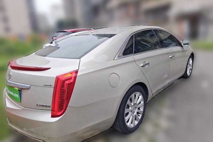 Used Cadillac XTS 2014 28T Comfort Version Rear Right 45 Deg