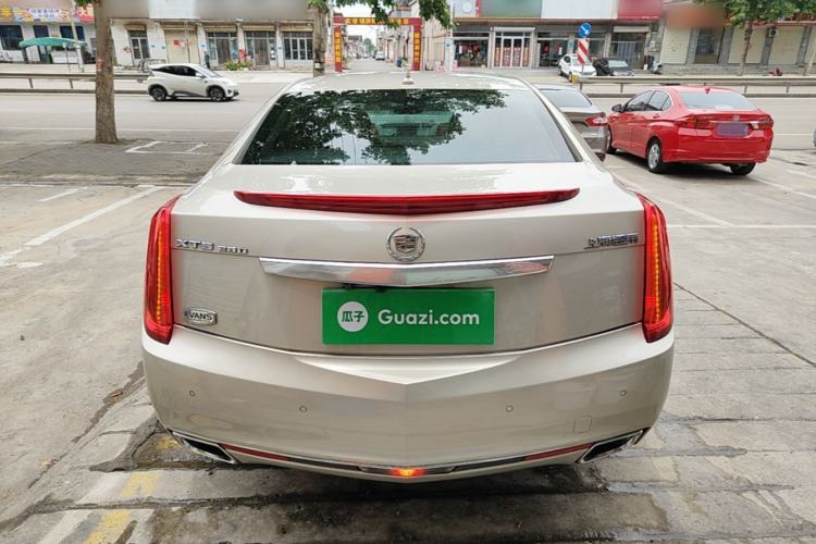 Used Cadillac XTS 2014 28T Comfort Version Rear
