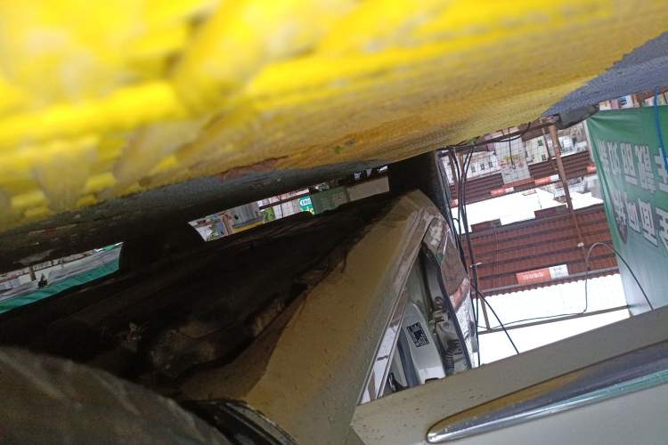 Used Cadillac XTS 2014 28T Comfort Version Right Side Sill
