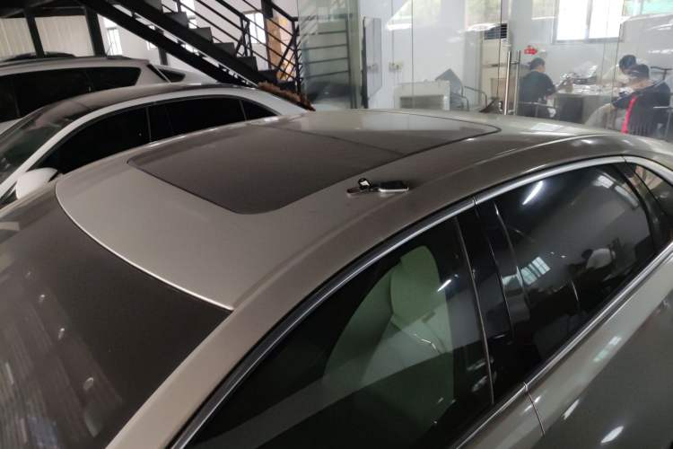 Used Cadillac XTS 2014 28T Elite Edition Roof