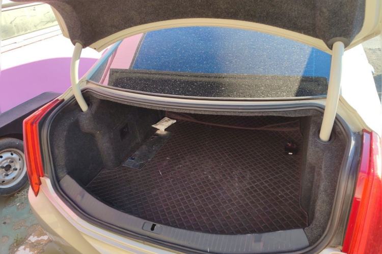Used Cadillac XTS 2014 28T Comfort Version Trunk