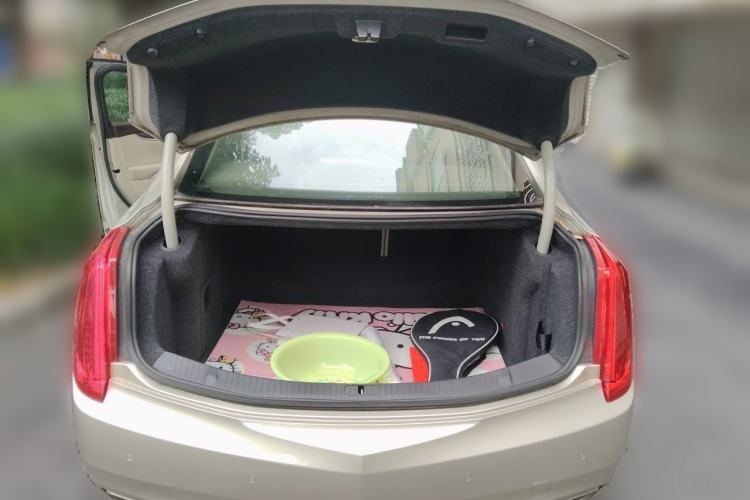 Used Cadillac XTS 2014 28T Comfort Version Trunk