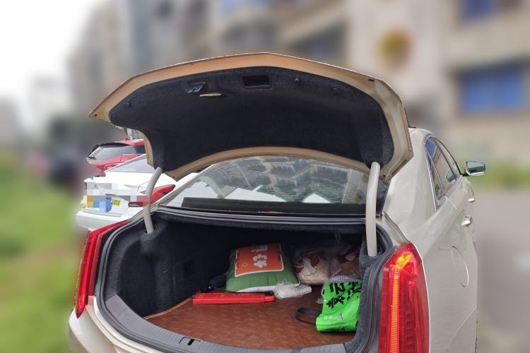 Used Cadillac XTS 2014 28T Comfort Version Trunk