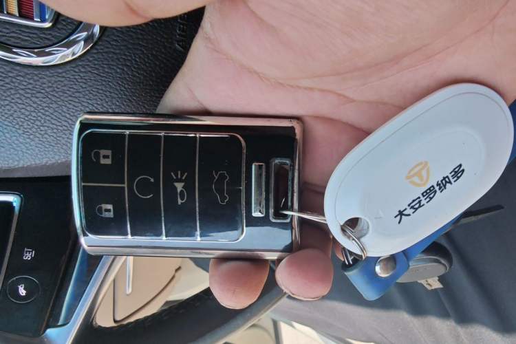 Used Cadillac XTS 2014 28T Tech Model Vehicle Key
