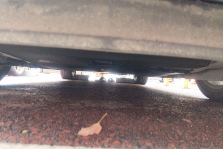 Used Cadillac XTS 2014 28T Comfort Version Chassis Front