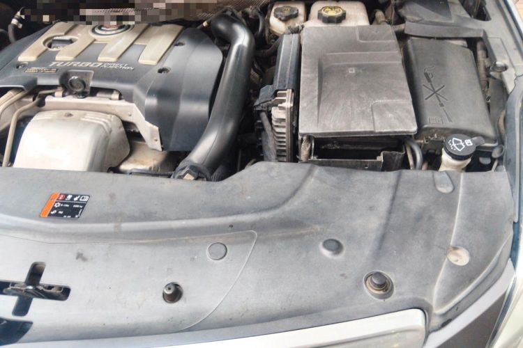 Used Cadillac XTS 2014 28T Comfort Version Engine Bay Left