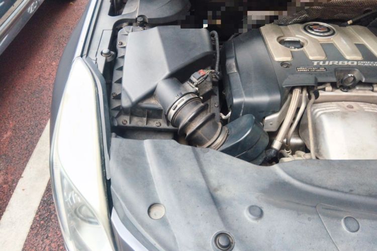 Used Cadillac XTS 2014 28T Comfort Version Engine Bay Right