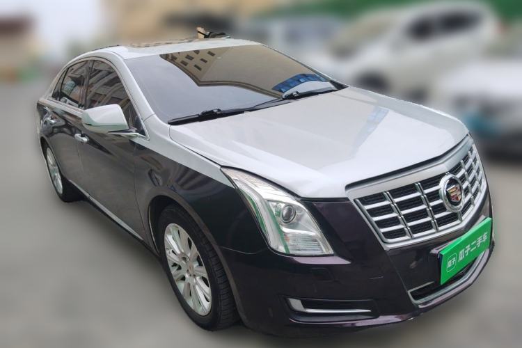 Used Cadillac XTS 2014 28T Comfort Version Front Right 45 Deg