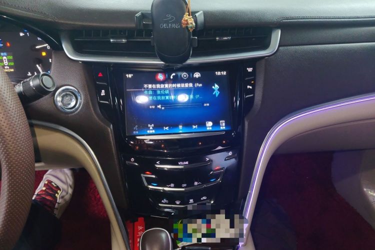 Used Cadillac XTS 2014 28T Comfort Version Audio And AC Panel