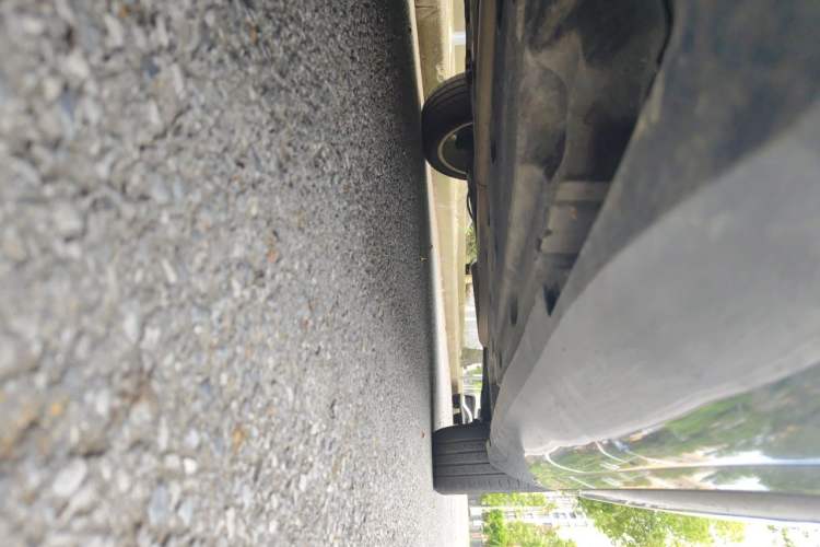 Used Cadillac XTS 2014 28T Platinum Edition Chassis Front Left