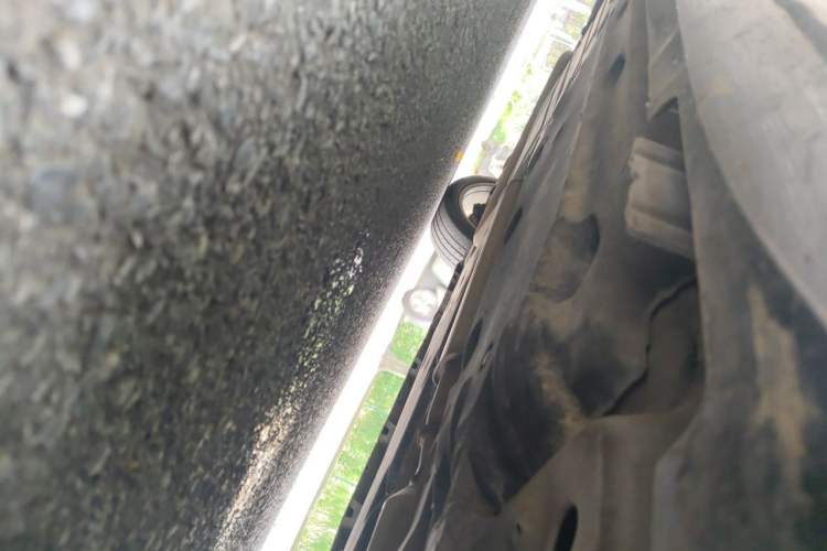 Used Cadillac XTS 2014 28T Platinum Edition Chassis Front Right
