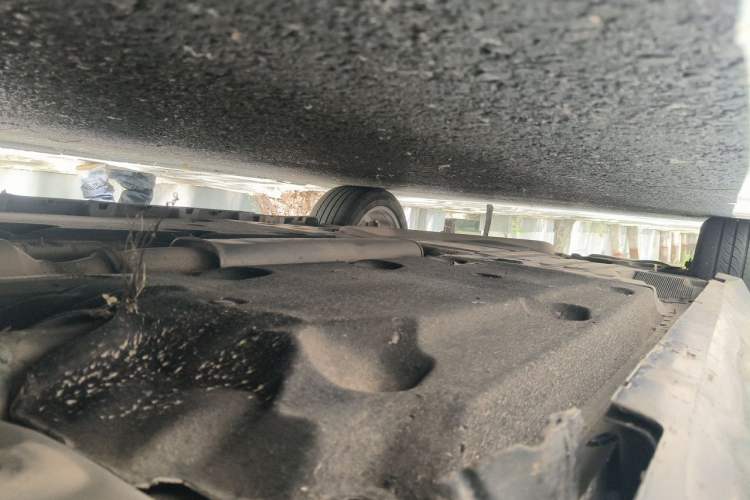 Used Cadillac XTS 2014 28T Comfort Version Chassis Front Right