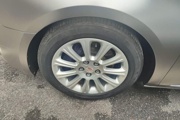 Used Cadillac XTS 2014 28T Luxury Model Exterior 4
