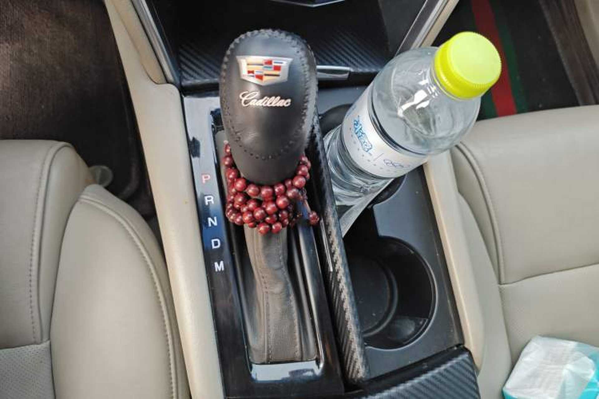 Used Cadillac XTS 2014 28T Comfort Version Gear Lever