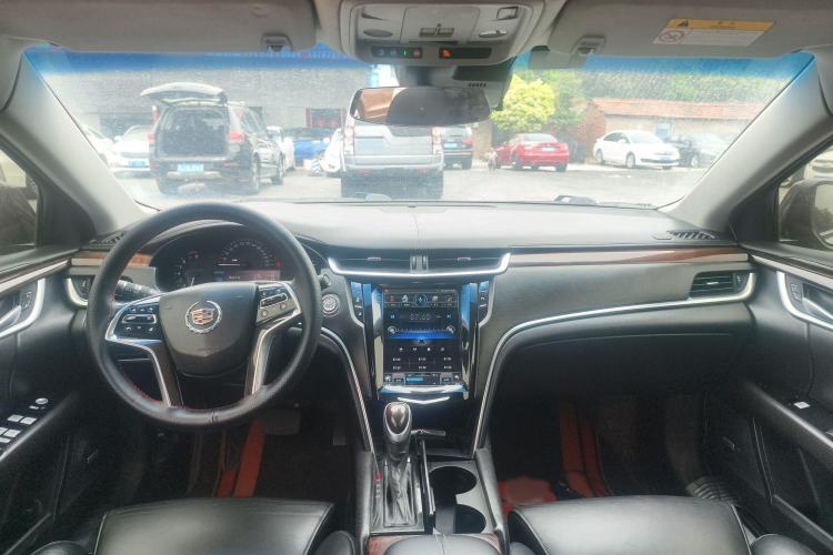 Used Cadillac XTS 2014 28T Luxury Model Interior 3