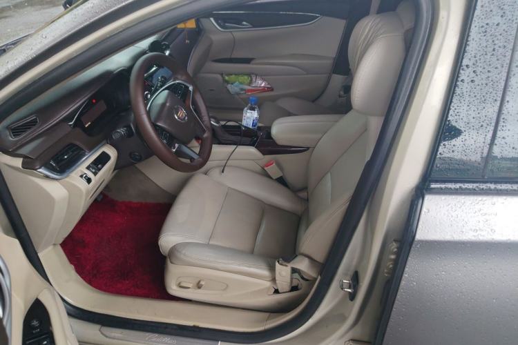 Used Cadillac XTS 2014 28T Comfort Version Left Front Seat