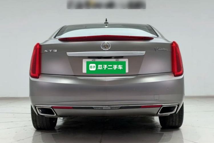 Used Cadillac XTS 2014 28T Luxury Model Rear