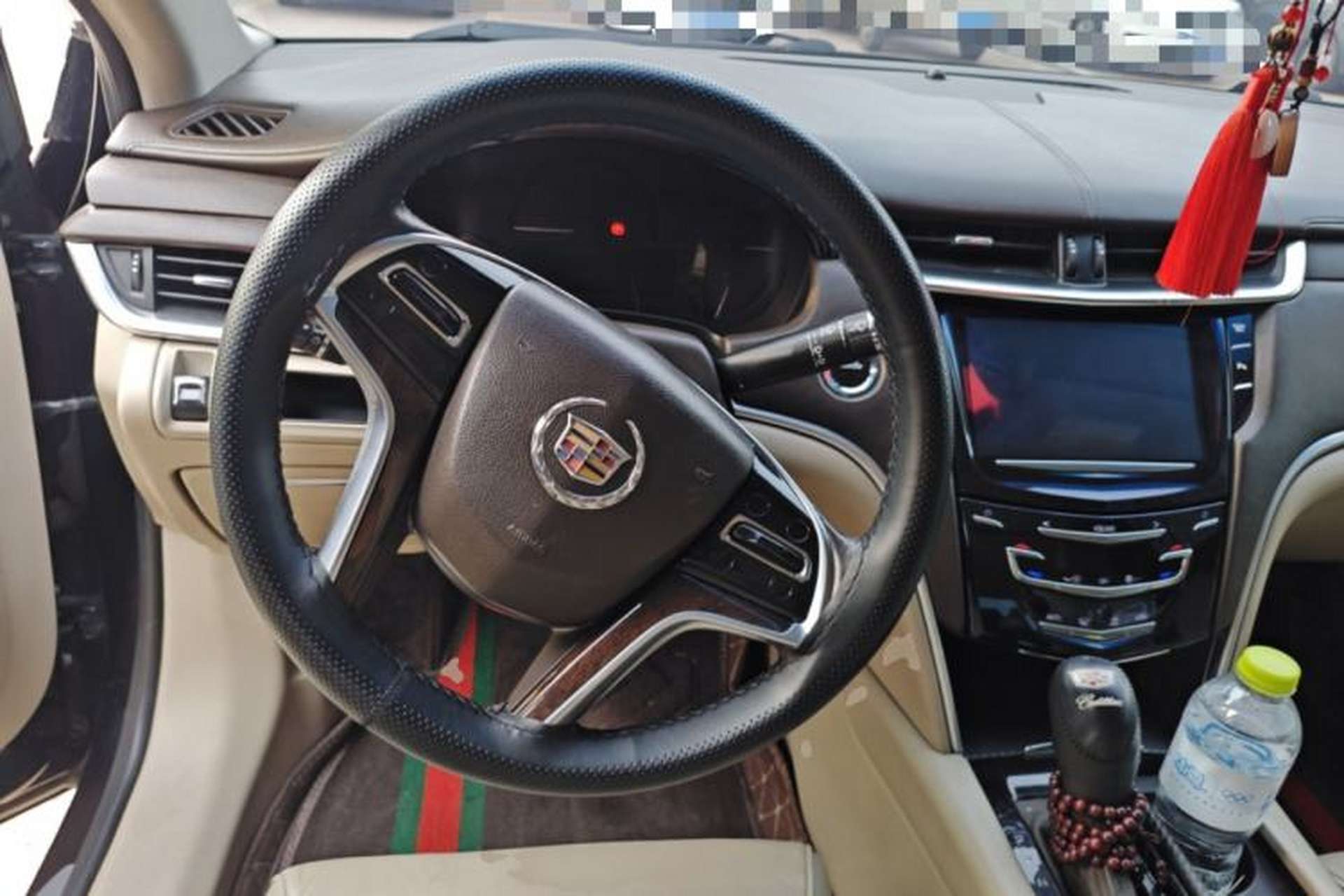 Used Cadillac XTS 2014 28T Comfort Version Steering Wheel
