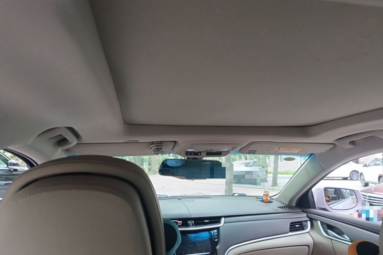 Used Cadillac XTS 2014 28T Comfort Version Headliner