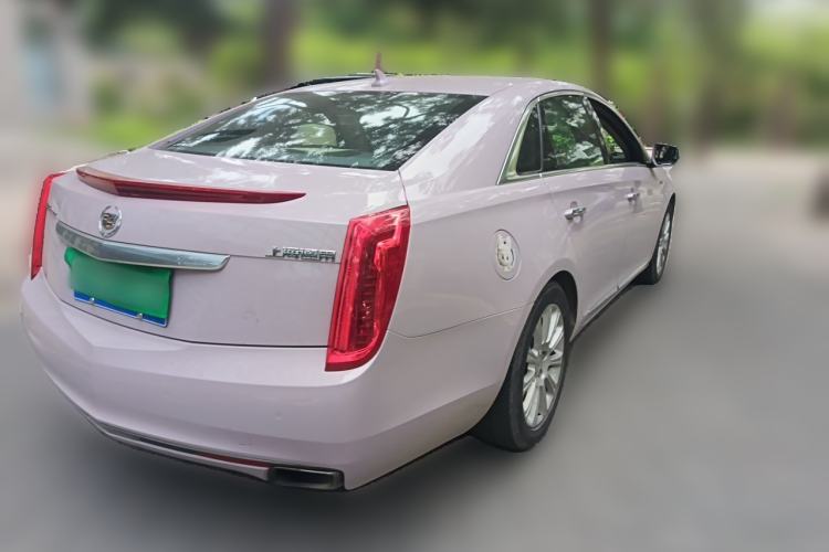 Used Cadillac XTS 2014 28T Comfort Version Rear Right 45 Deg