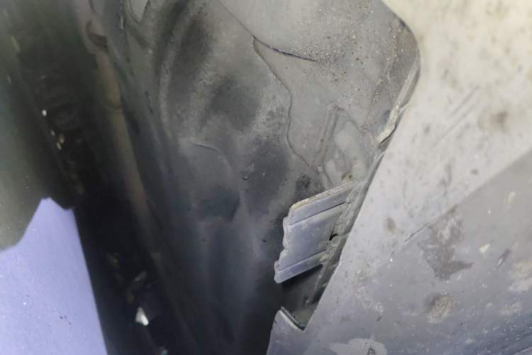 Used Cadillac XTS 2014 28T Comfort Version Chassis Front Left